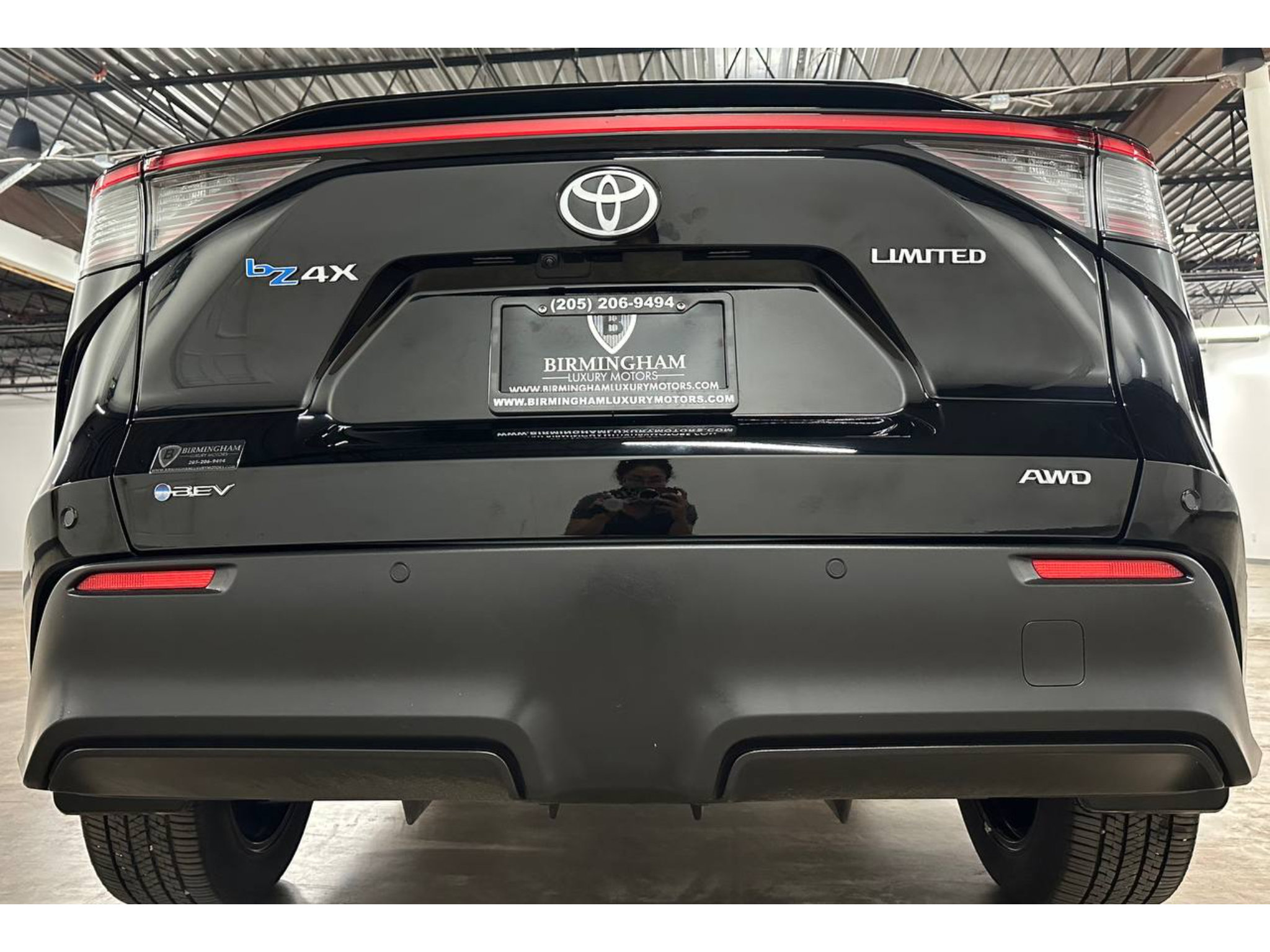 Used 2025 Toyota bZ4X AWD image 14