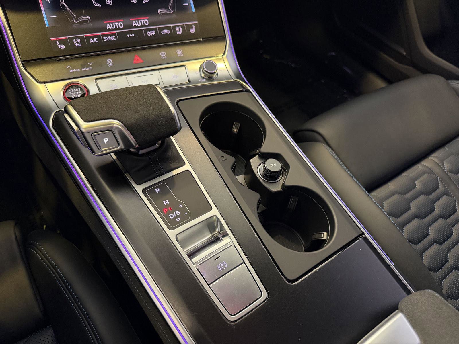 Used 2024 Audi RS 6 performance image 19