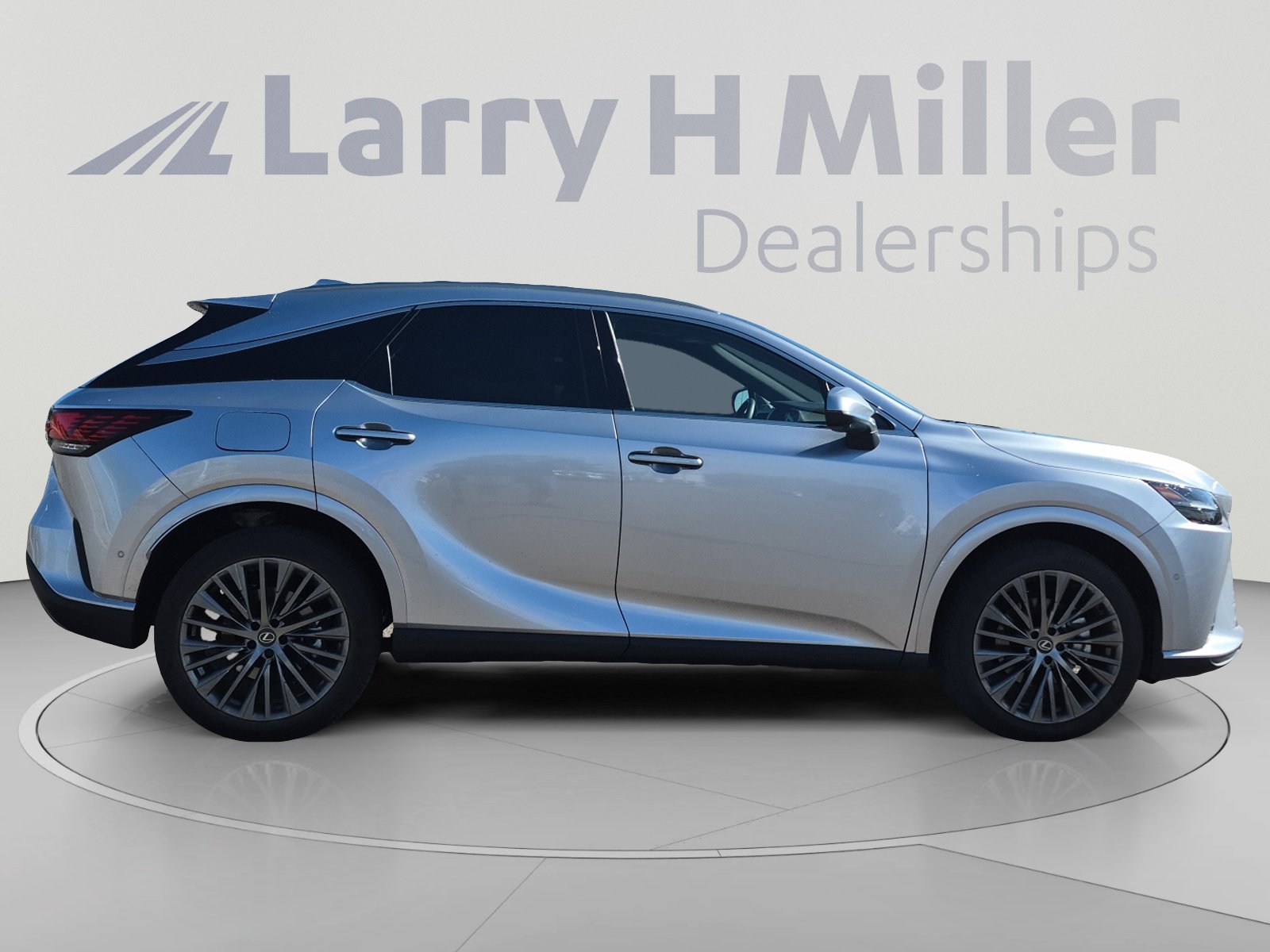 Used 2026 Lexus RX 450h AWD w/ Convenience Package image 6