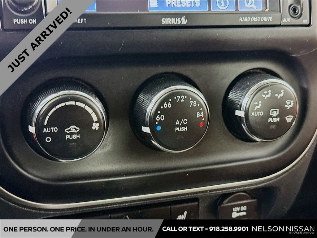 Used 2016 Jeep Compass High Altitude image 14