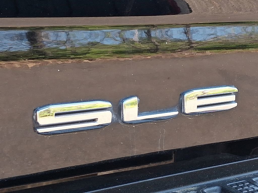 Certified 2022 GMC Sierra 2500 SLE w/ Gooseneck/5TH Wheel Package image 30