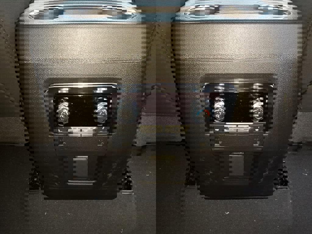 New 2026 GMC Yukon XL Elevation image 11