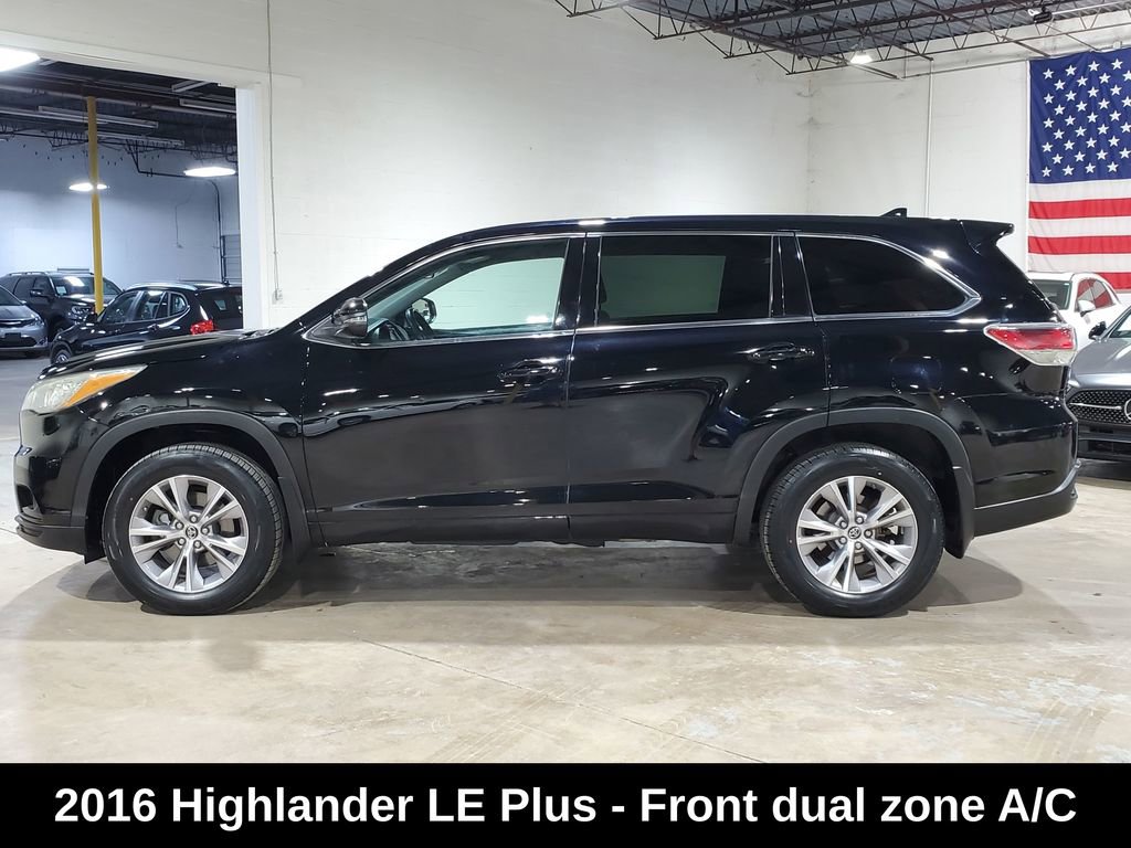 Used 2016 Toyota Highlander Plus FWD image 12