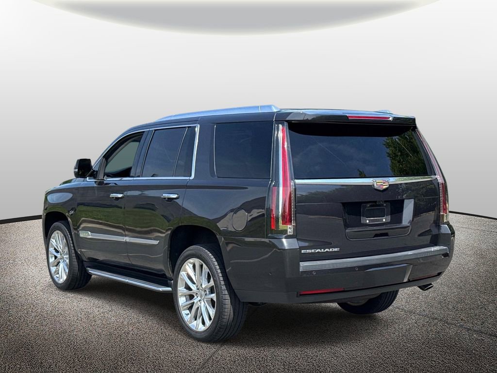 Used 2019 Cadillac Escalade Luxury AWD/4WD image 4