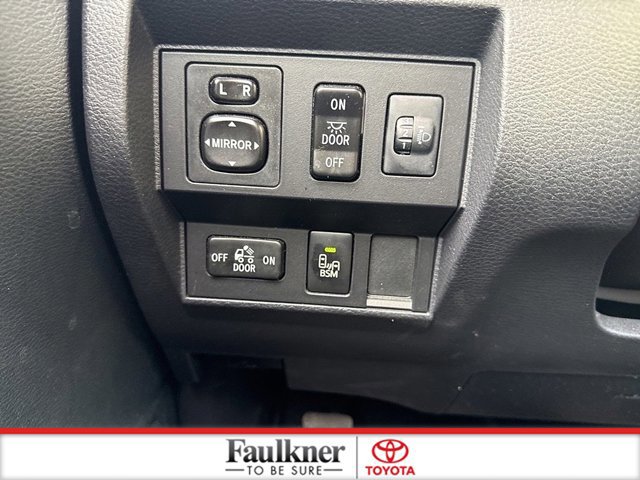 Used 2016 Toyota Tundra SR5 image 19