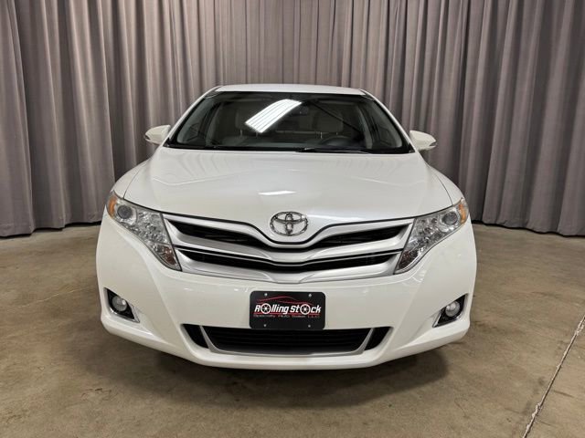 Used 2015 Toyota Venza LE AWD/4WD image 2
