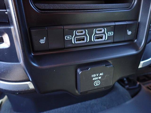 Used 2022 RAM 1500 Laramie AWD/4WD image 10