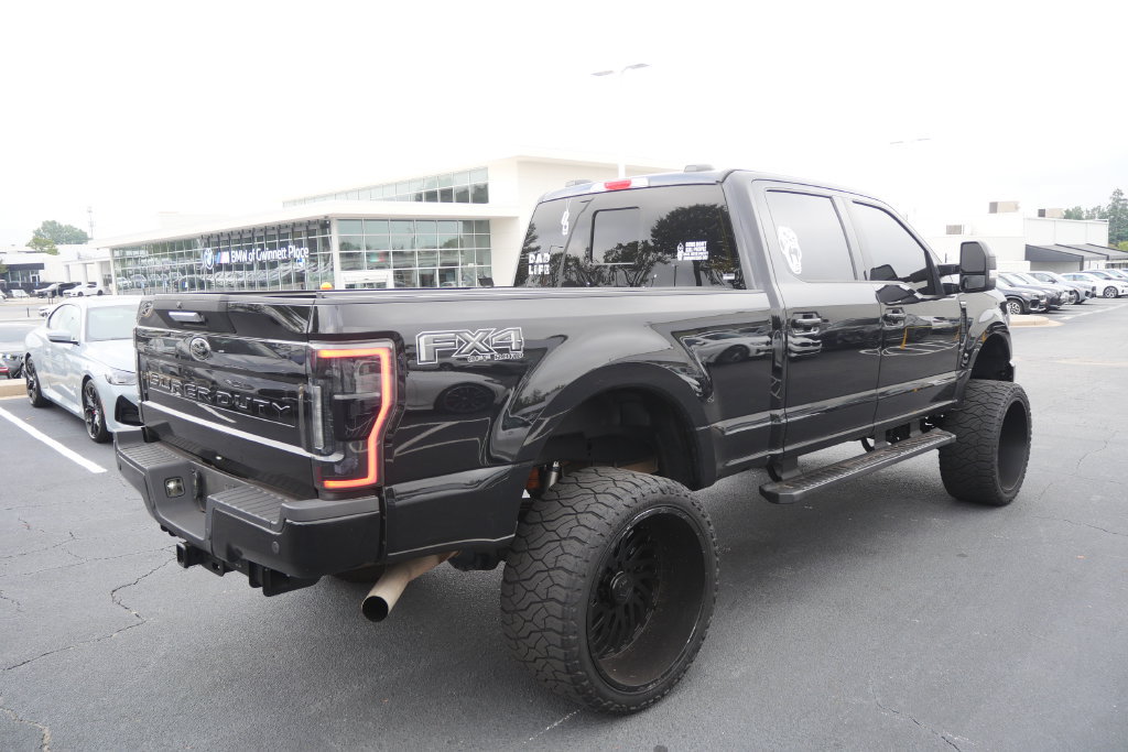 Used 2022 Ford F250 Lariat w/ Black Appearance Package AWD/4WD image 5