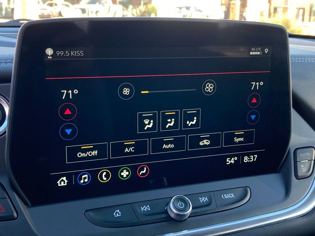 Used 2025 Chevrolet Blazer LT FWD image 16