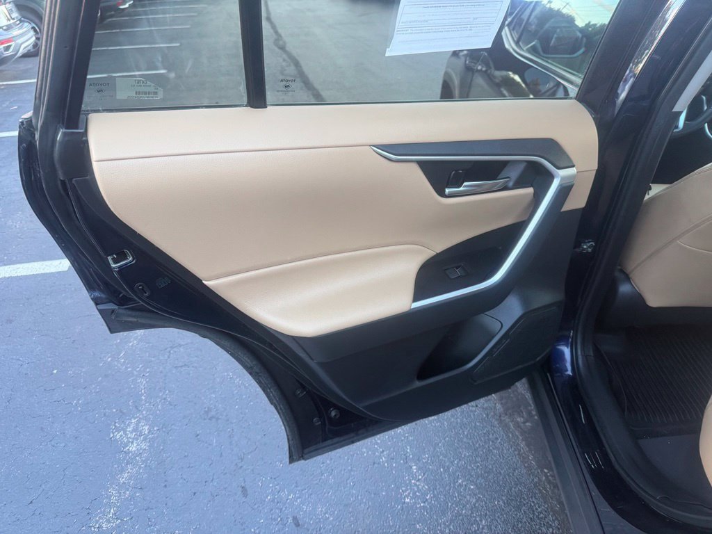 Certified 2021 Toyota RAV4 XLE Premium AWD/4WD image 16