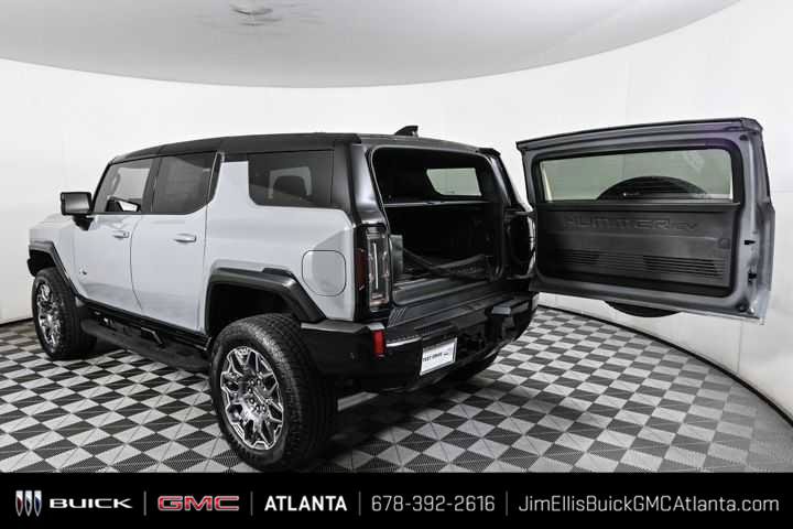 New 2025 GMC Hummer EV 3X w/ LPO, Cargo Utility Package AWD/4WD image 33