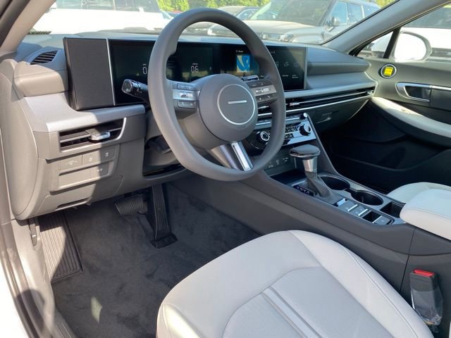 New 2025 Hyundai Sonata SE image 7