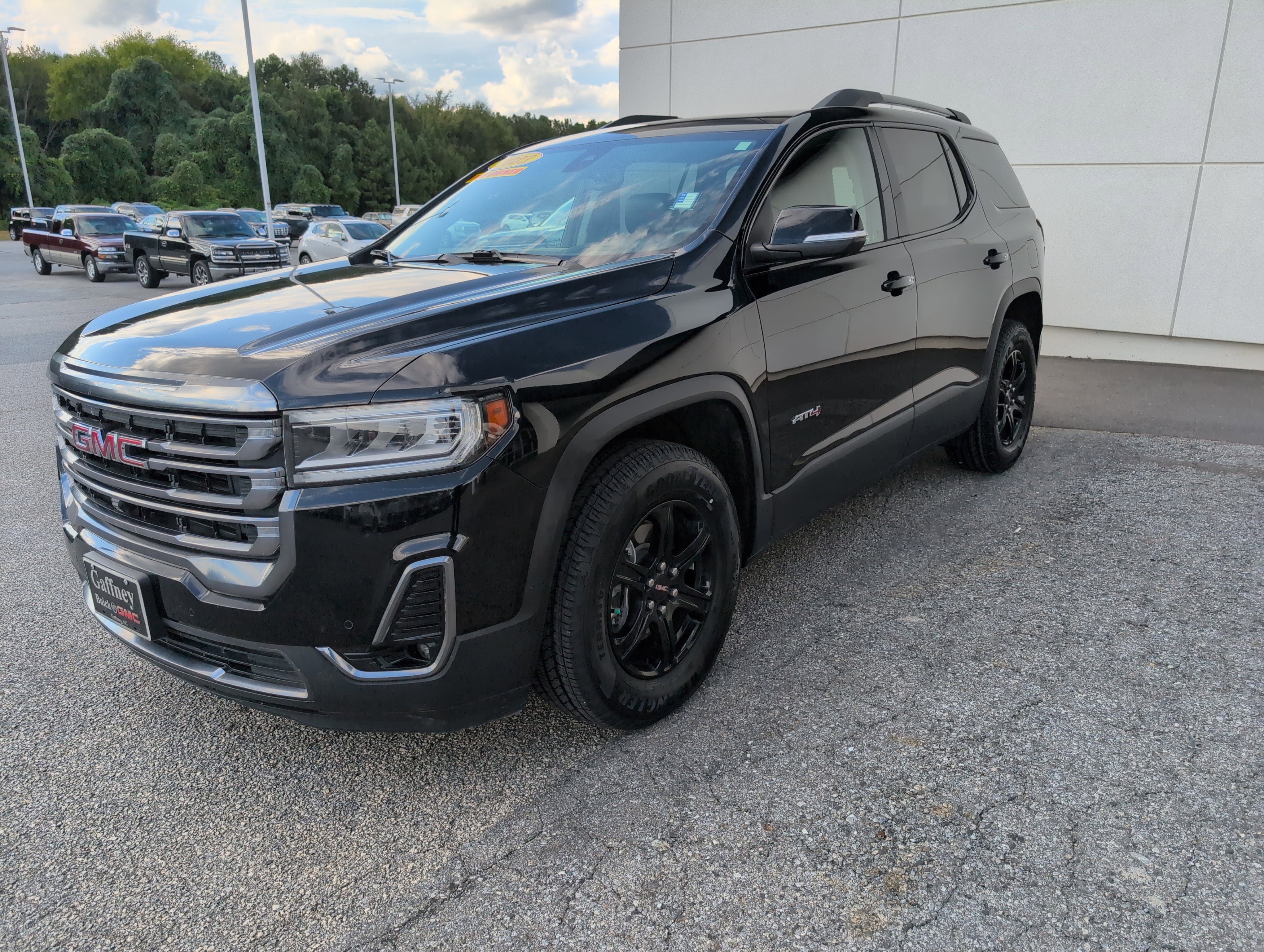 Used 2023 GMC Acadia AT4 w/ Technology Package