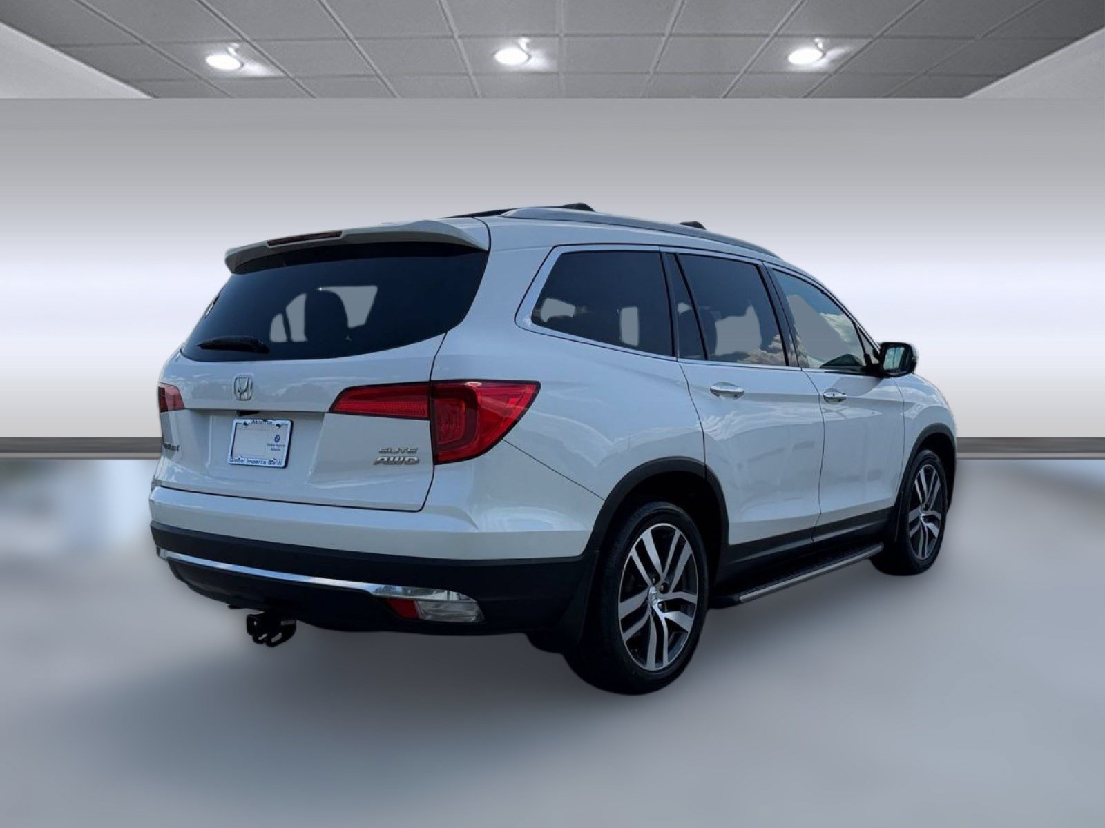 Used 2017 Honda Pilot Elite image 9