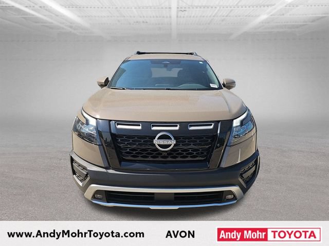 Used 2024 Nissan Pathfinder Rock Creek AWD/4WD image 3