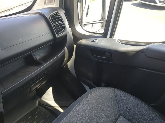 Used 2025 RAM ProMaster 2500 w/ U-Haul Equipment Group FWD image 18
