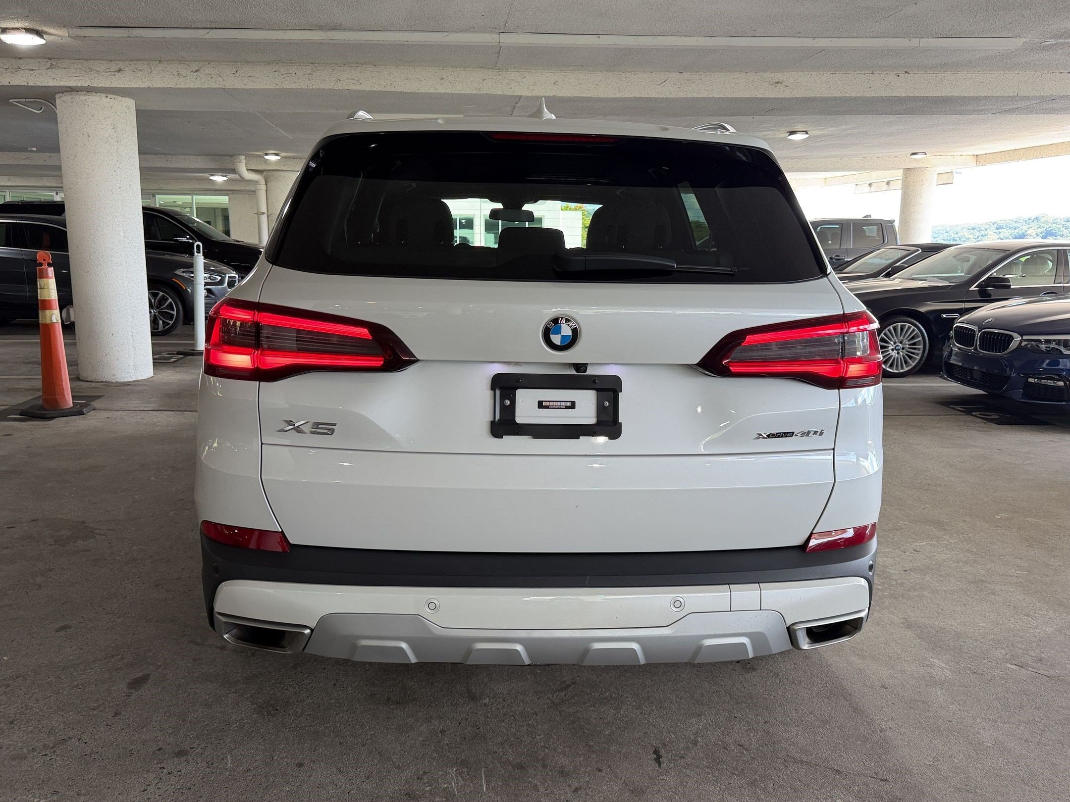 Certified 2023 BMW X5 xDrive40i w/ Premium Package AWD/4WD image 8