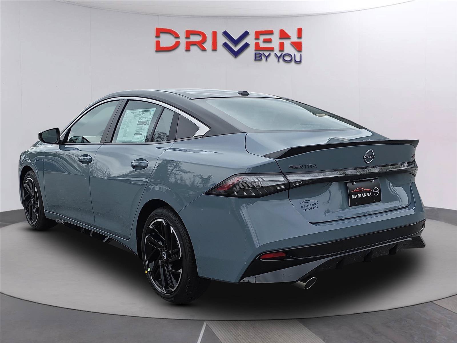 New 2026 Nissan Sentra SR w/ Floor Mat Package FWD image 7