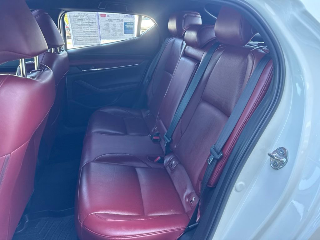Used 2019 MAZDA MAZDA3 AWD Hatchback w/ Premium Pkg image 8