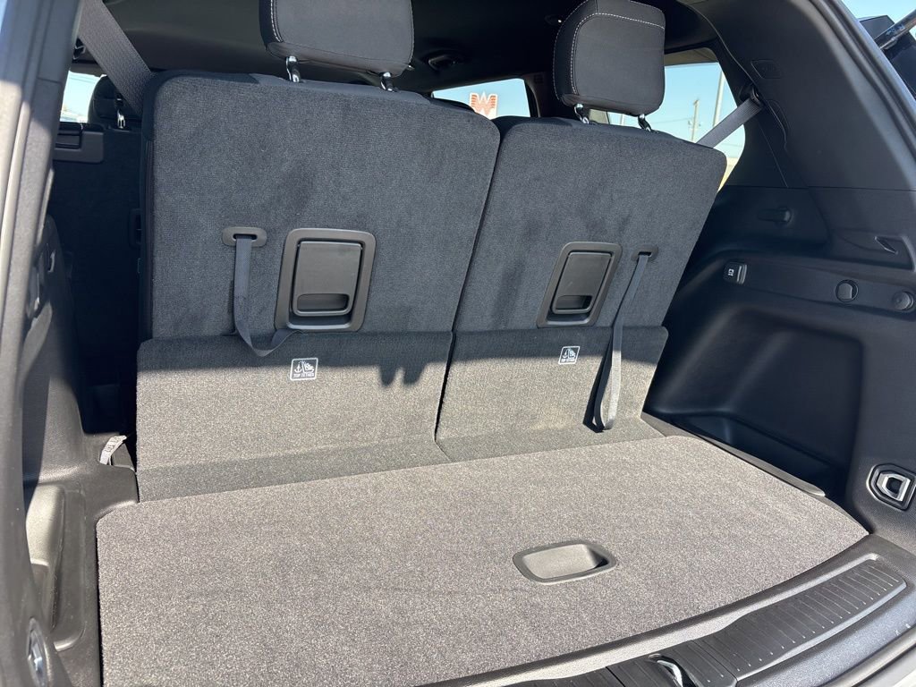 New 2026 Jeep Grand Cherokee L Laredo w/ MOPAR Finishing Package image 28