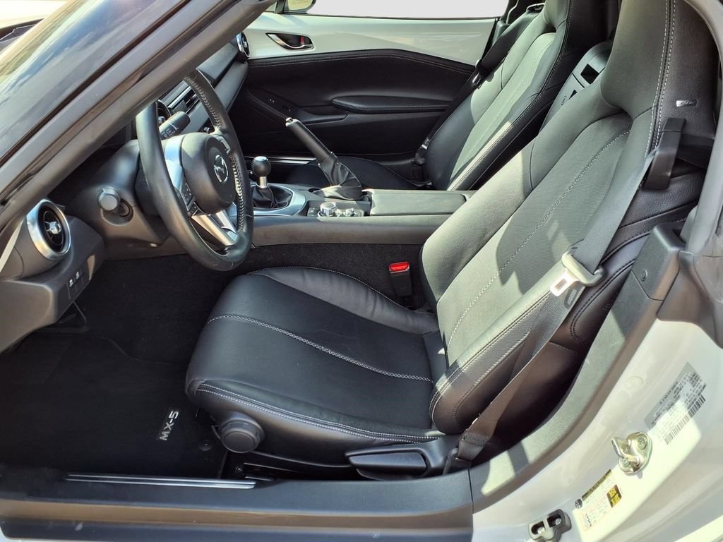 Used 2023 MAZDA MX-5 Miata Grand Touring RWD image 22