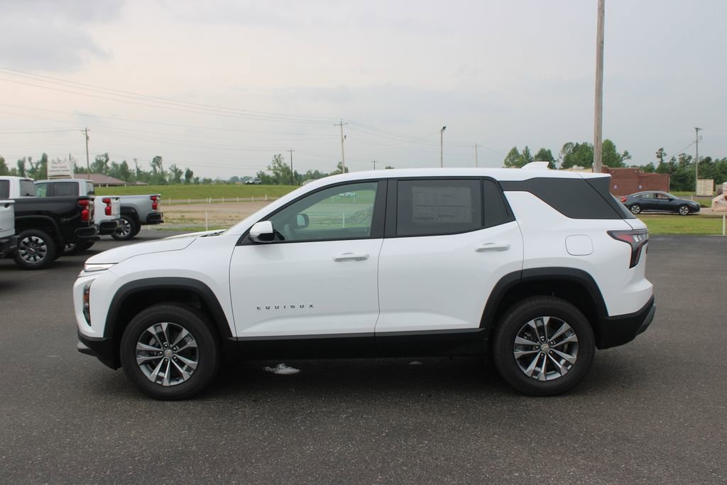 New 2026 Chevrolet Equinox LT w/ Convenience Package II FWD image 6
