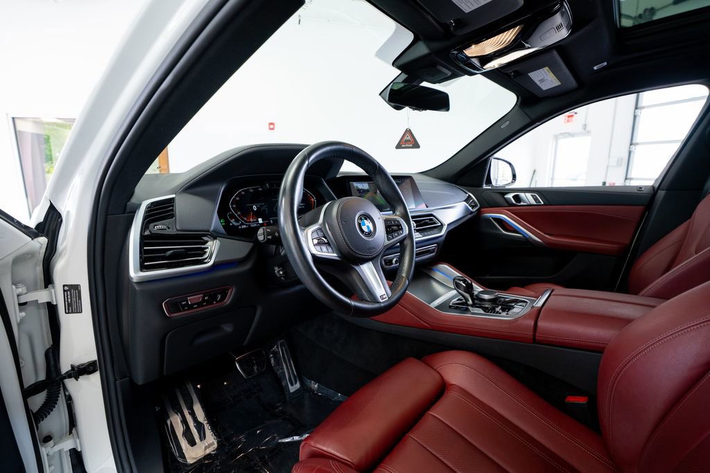 Used 2022 BMW X6 xDrive40i w/ M Sport Package AWD/4WD image 31