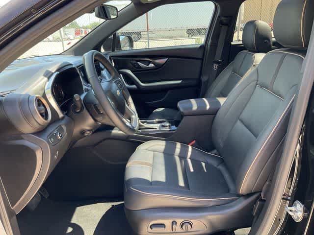 Used 2023 Chevrolet Blazer Premier w/ Enhanced Convenience Package FWD image 14