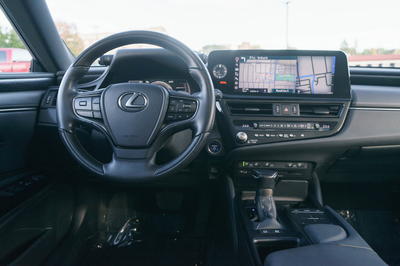 Used 2022 Lexus ES 300h FWD image 12