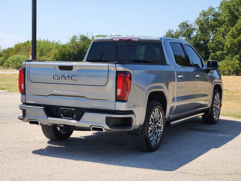 Used 2023 GMC Sierra 1500 Denali Ultimate AWD/4WD image 7