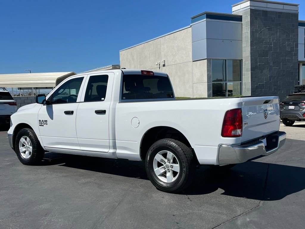 Used 2024 RAM 1500 Classic SLT image 2
