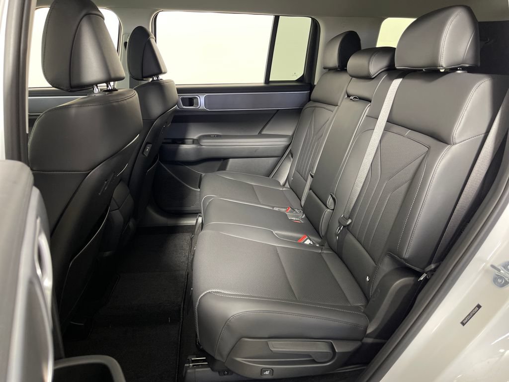 New 2026 Hyundai Santa Fe SEL AWD/4WD image 13
