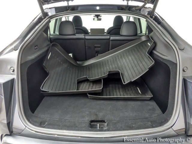 Used 2026 Tesla Model Y AWD image 38