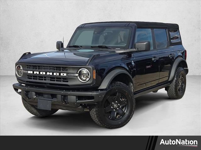 Used 2021 Ford Bronco Black Diamond image 1
