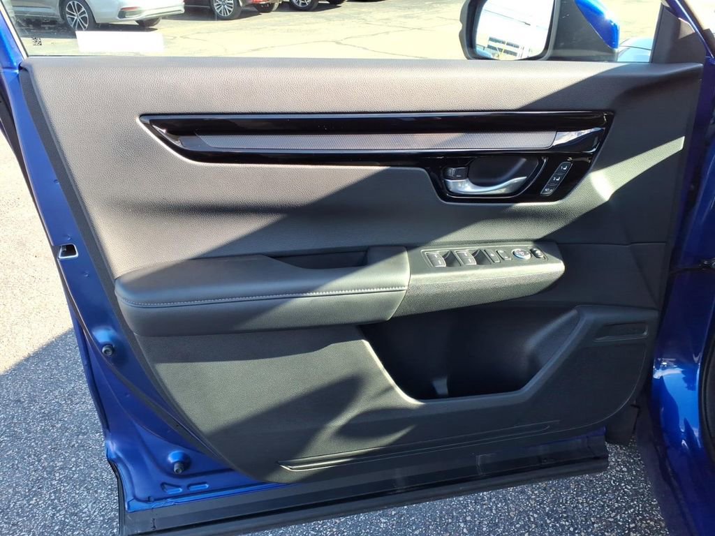 Used 2024 Honda CR-V EX-L image 14