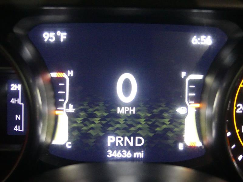 Used 2022 Jeep Wrangler Unlimited Sport AWD/4WD image 31