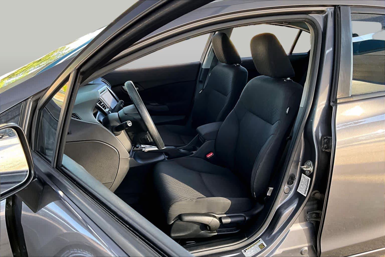 Used 2015 Honda Civic SE image 8