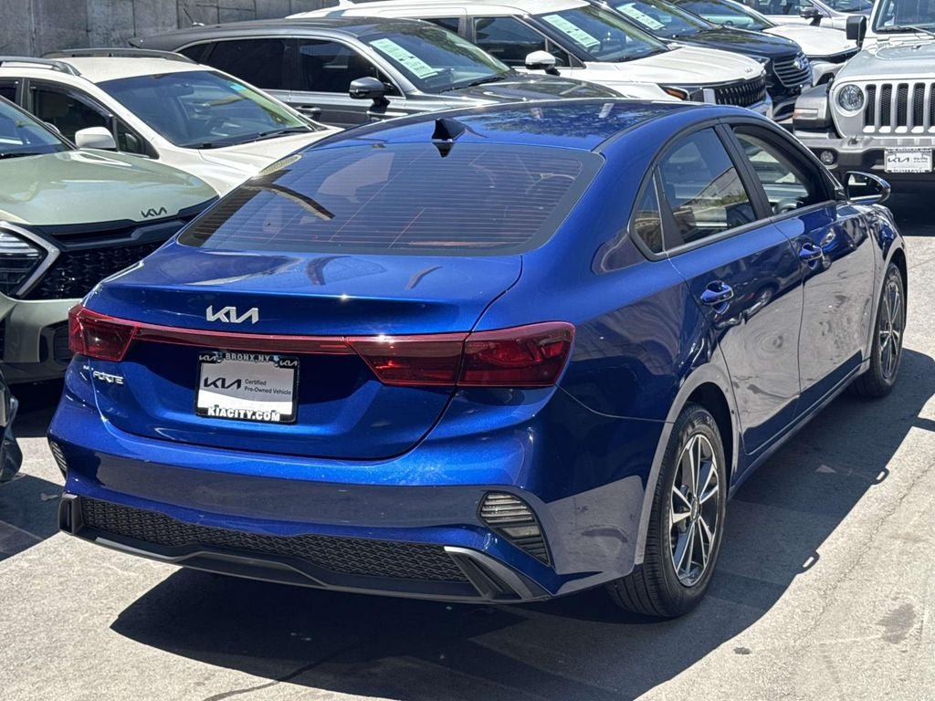 Used 2023 Kia Forte LXS w/ LXS Technology Package FWD image 7