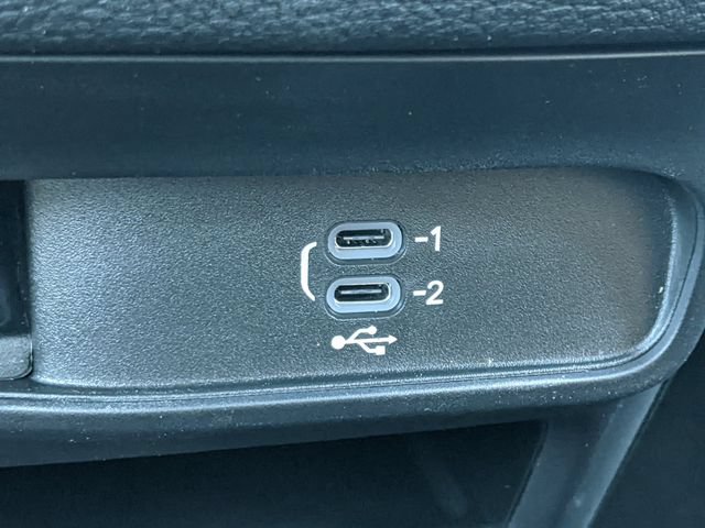 New 2026 Chrysler Pacifica Select FWD image 24