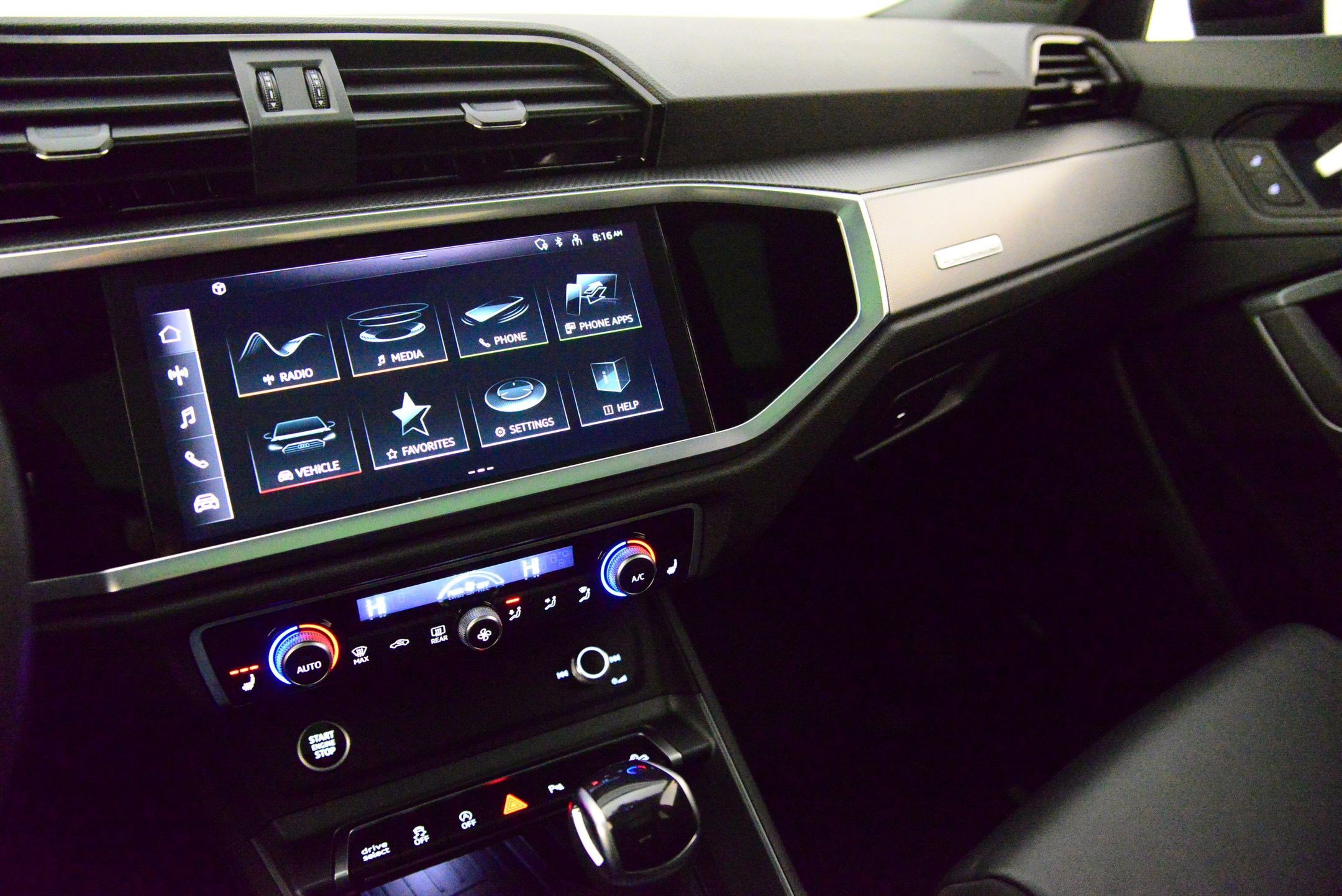 Certified 2025 Audi Q3 2.0T Premium w/ Convenience Package image 29