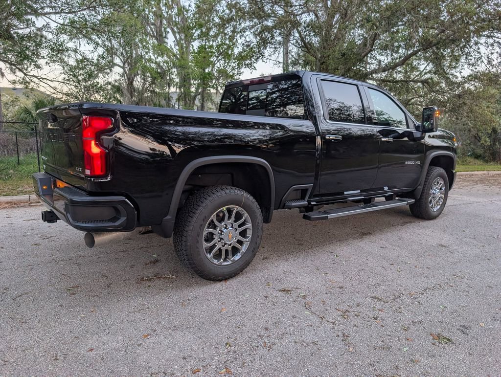 New 2026 Chevrolet Silverado 2500 LTZ w/ Z71 Chrome Sport Edition AWD/4WD image 9