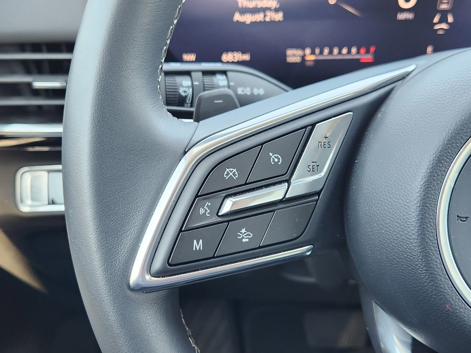 New 2025 Buick Envision Preferred image 32