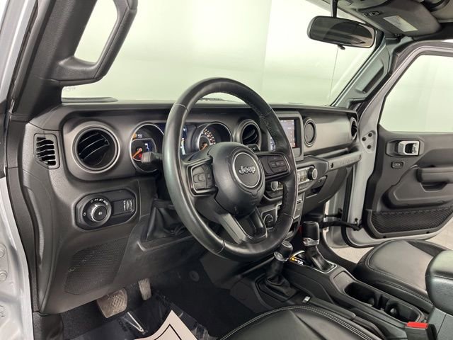 Used 2023 Jeep Wrangler Sport S image 19