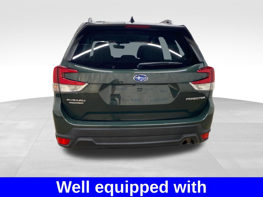 Certified 2024 Subaru Forester Premium AWD/4WD image 3