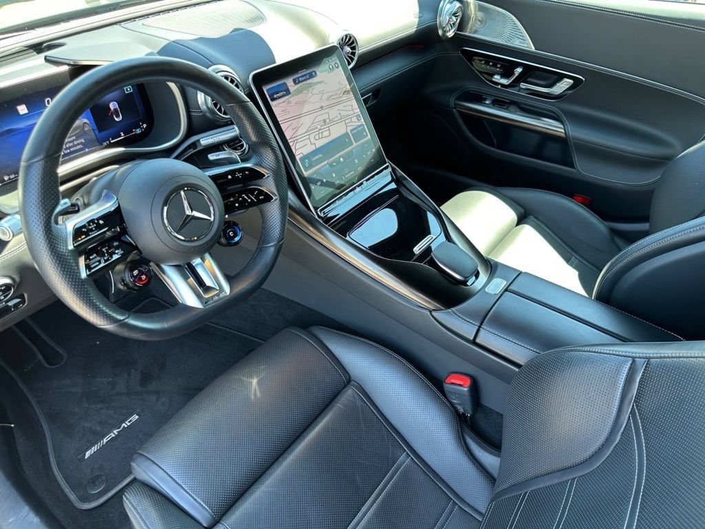 Used 2022 Mercedes-Benz SL 63 AMG 4MATIC w/ Driver Assistance Package image 14