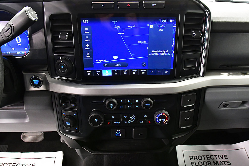 Used 2023 Ford F250 XLT w/ XLT Premium Package AWD/4WD image 24