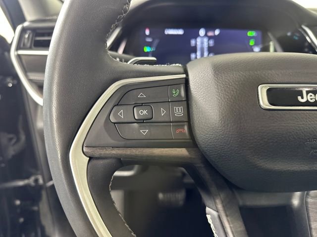 Used 2023 Jeep Grand Cherokee 4WD 4xe image 15