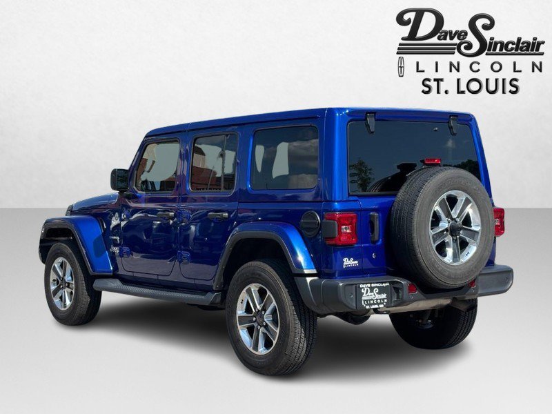 Used 2018 Jeep Wrangler Unlimited Sahara AWD/4WD image 5
