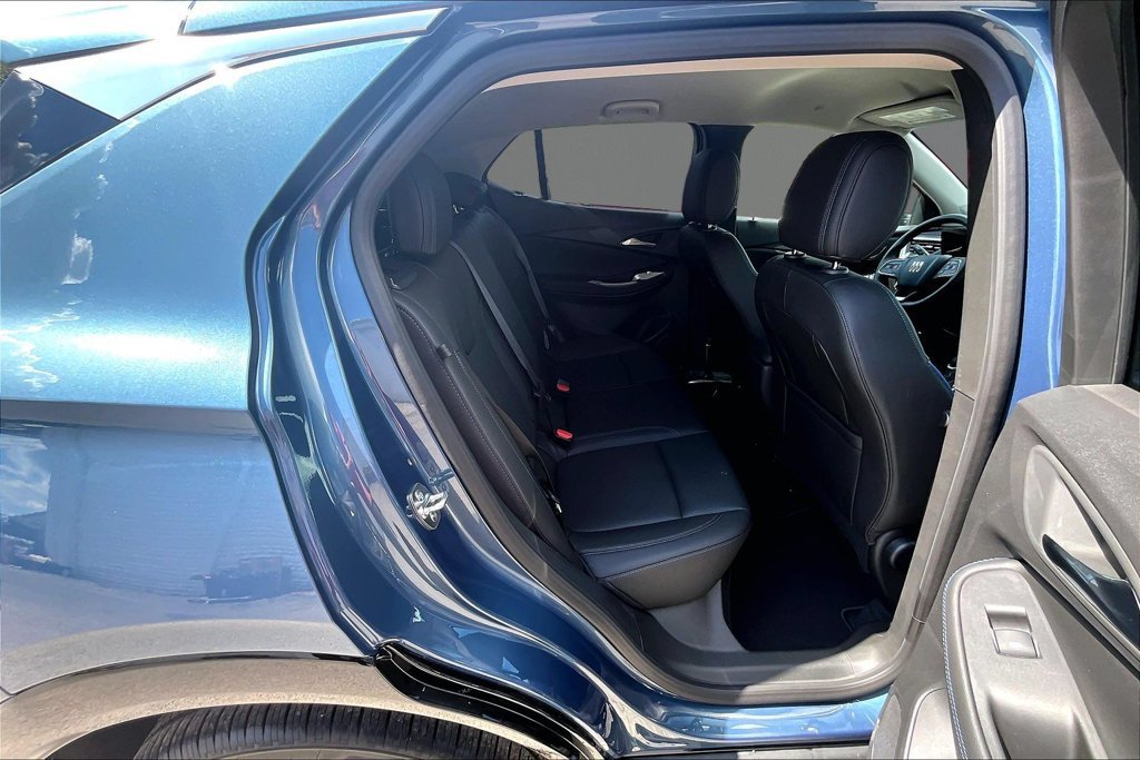 New 2026 Buick Encore GX Sport Touring FWD image 10