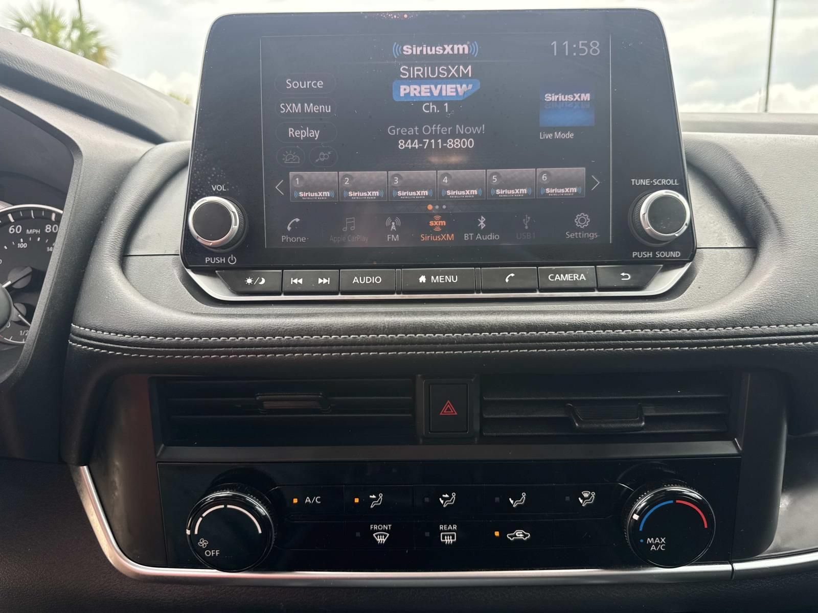 Used 2024 Nissan Rogue S AWD/4WD image 25